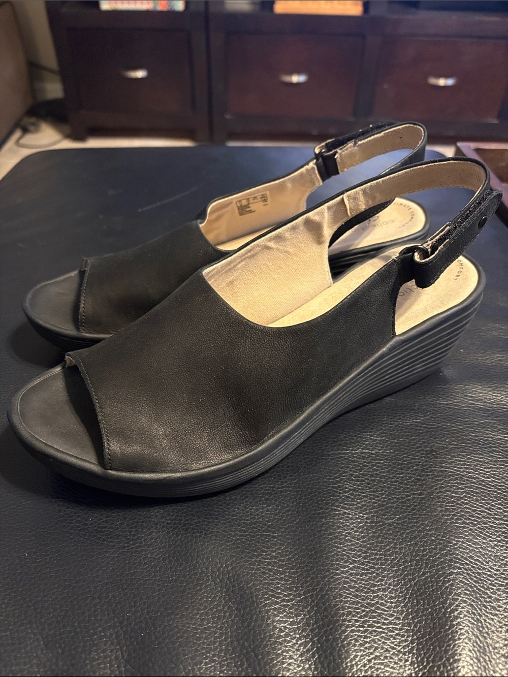 Clarks Reedly Shaina Nubuck Wedge Slingback Sandal